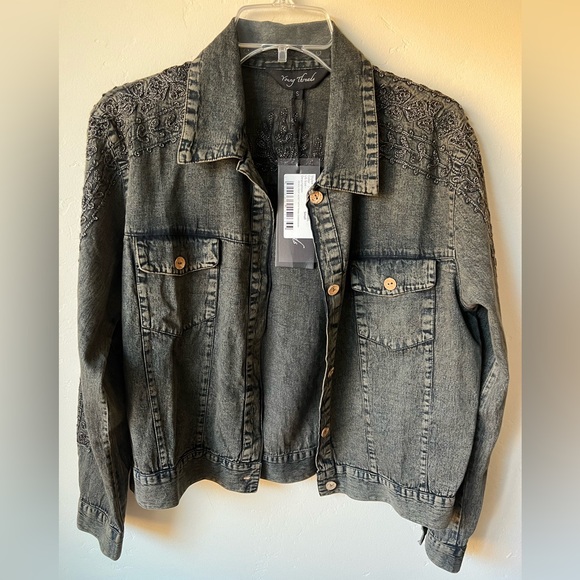 Young Threads Denim Jacket size Small - Picture 2 of 4